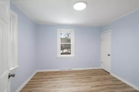 Bedroom - 9469 Beech Dr, Cincinnati, OH 45231 photo 1 of 3