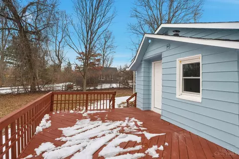 Exterior - 9469 Beech Dr, Cincinnati, OH 45231 photo 5 of 13