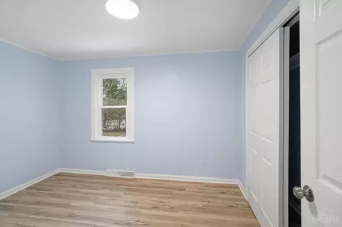 Bedroom - 9469 Beech Dr, Cincinnati, OH 45231 photo 3 of 3