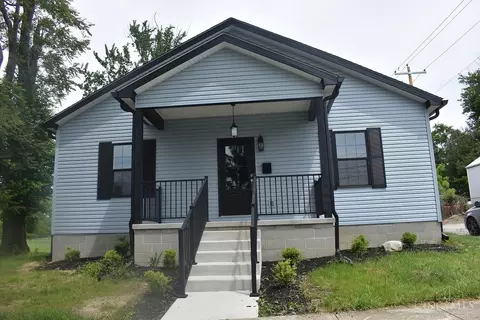222 John St, Hillsboro, OH 45133