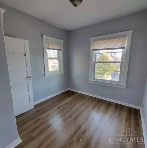 Bedroom - 3235 Wold Ave, Cincinnati, OH 45207 photo 2 of 2
