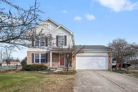 6828 Bunkerwood Dr, Loveland, OH 45140