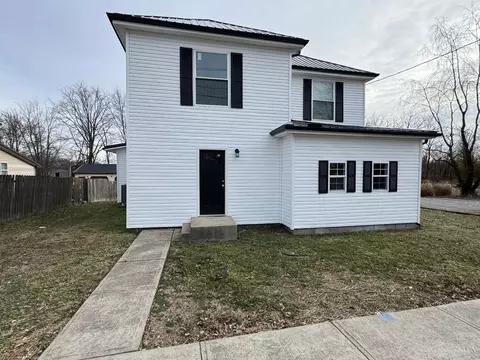 147 Broadway St, Midland, OH 45148