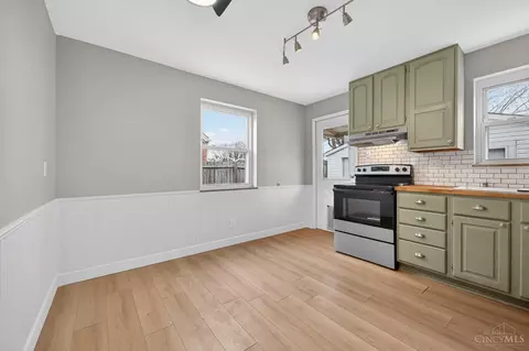 Kitchen - 2258 Hunt Rd, Reading, OH 45215 photo 1 of 4
