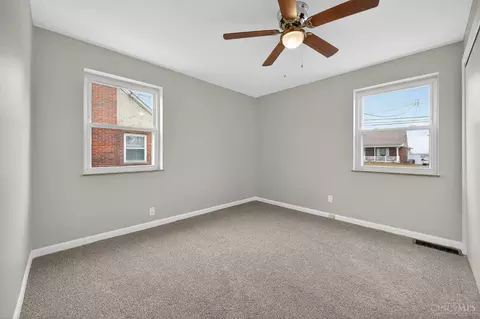 Bedroom - 2258 Hunt Rd, Reading, OH 45215 photo 3 of 7
