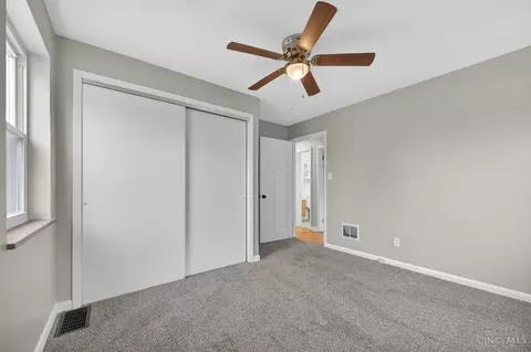 Bedroom - 2258 Hunt Rd, Reading, OH 45215 photo 4 of 7