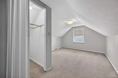 Bedroom - 2258 Hunt Rd, Reading, OH 45215 photo 6 of 7