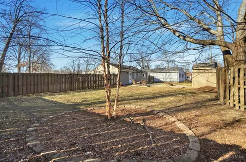 Exterior - 12114 Fourth Ave, Cincinnati, OH 45249 photo 6 of 8