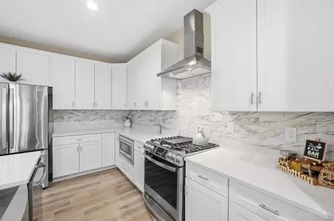 Kitchen - 5312 Dora Ave, Cincinnati, OH 45227 photo 5 of 7