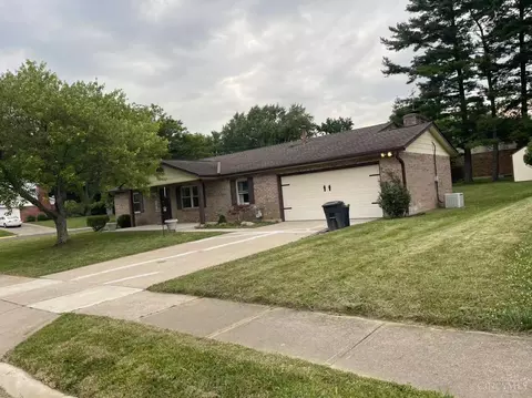 1020 Tollgate Dr, Oxford, OH 45056