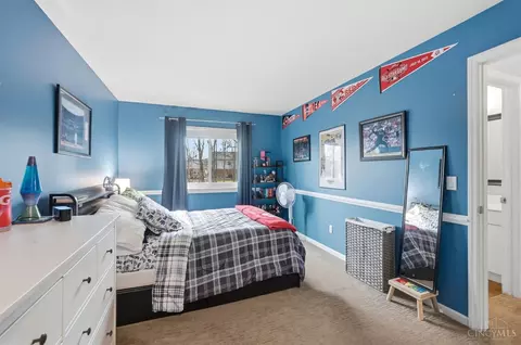 Bedroom - 443 Windfern Forest Ln, Cincinnati, OH 45244 photo 7 of 9