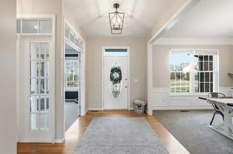 Entry Way - 443 Windfern Forest Ln, Cincinnati, OH 45244 photo 2 of 14