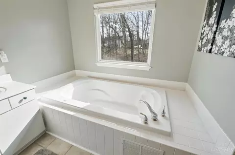 Bath - 443 Windfern Forest Ln, Cincinnati, OH 45244 photo 9 of 12