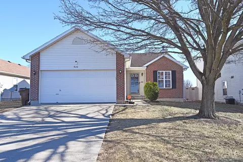 920 Leora St, Trenton, OH 45067