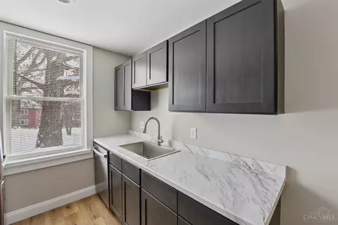 Kitchen - 2668 Shaffer Ave, Cincinnati, OH 45211 photo 4 of 8