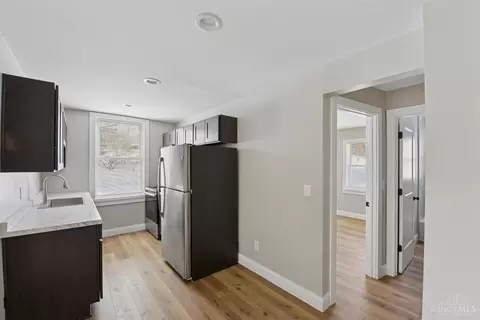 Entry Way - 2668 Shaffer Ave, Cincinnati, OH 45211 photo 1 of 7
