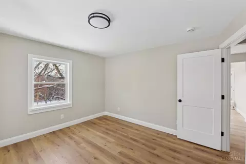 Bedroom - 2668 Shaffer Ave, Cincinnati, OH 45211 photo 6 of 6
