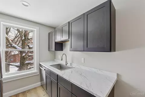 Kitchen - 2668 Shaffer Ave, Cincinnati, OH 45211 photo 7 of 8