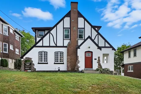2323 Sherwood Ln, Norwood, OH 45212