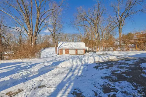 Exterior - 360 E State Rd, Cleves, OH 45002 photo 4 of 8