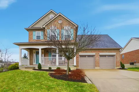 5632 Sarahs Oak Dr, Cincinnati, OH 45248