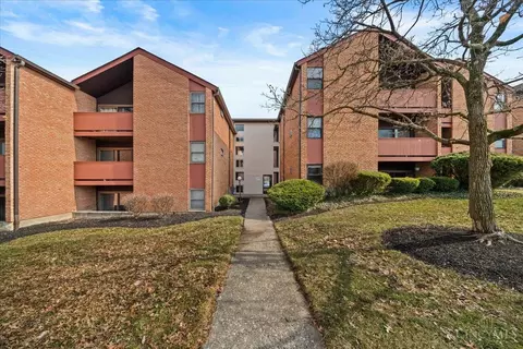 4808 Chalet Dr, Saint Bernard, OH 45217