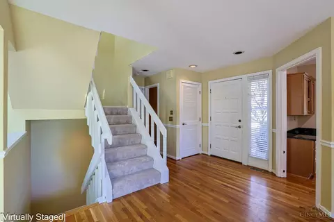 Entry Way - 7 Falling Brook Ln, Blue Ash, OH 45241 photo 1 of 2