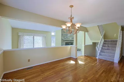 Living - 7 Falling Brook Ln, Blue Ash, OH 45241 photo 1 of 7