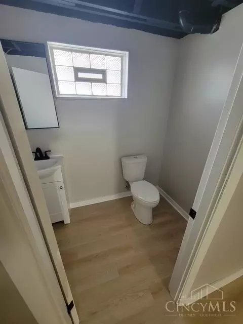 Bath - 148 Waxwing Dr, Reading, OH 45236 photo 3 of 3