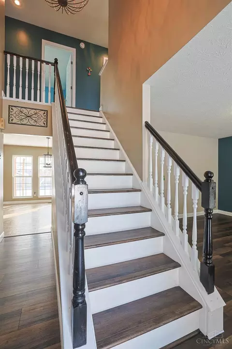 Entry Way - 449 Lyness Ave, Harrison, OH 45030 photo 2 of 4