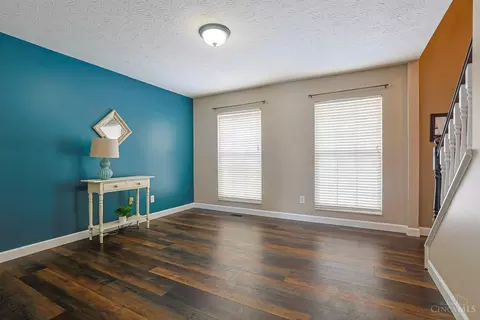 Living - 449 Lyness Ave, Harrison, OH 45030 photo 2 of 7