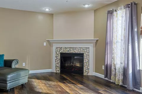 Living - 449 Lyness Ave, Harrison, OH 45030 photo 7 of 7