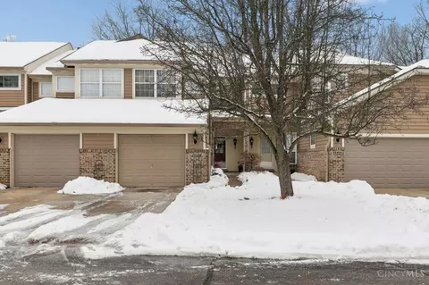 6051 Bridgehaven Dr, Milford, OH 45150