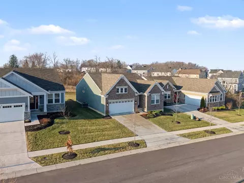 2160 Prestwick Bnd, Miamisburg, OH 45342