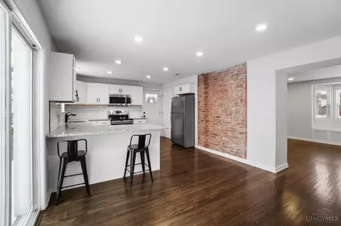 Kitchen - 4207 Simpson Ave, Cincinnati, OH 45227 photo 1 of 3