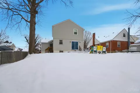 Exterior - 4207 Simpson Ave, Cincinnati, OH 45227 photo 5 of 6