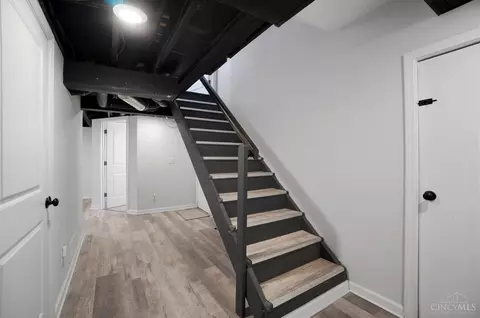 Entry Way - 4207 Simpson Ave, Cincinnati, OH 45227 photo 2 of 2