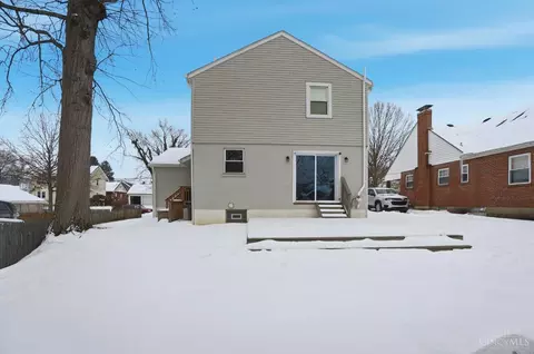 Exterior - 4207 Simpson Ave, Cincinnati, OH 45227 photo 4 of 6