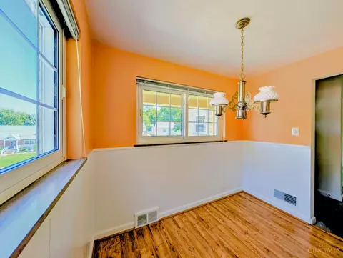 451 Kitty Ln, Cincinnati, OH 45238 photo 6