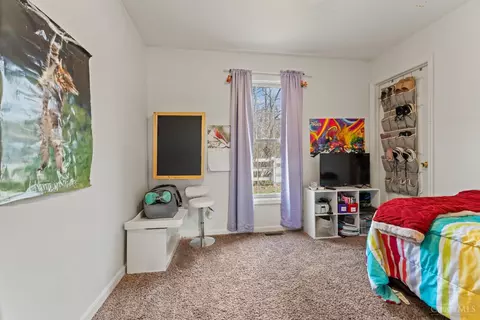 Bedroom - 3479 Pleasant Rd, Hillsboro, OH 45133 photo 3 of 4