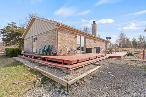 Exterior - 3479 Pleasant Rd, Hillsboro, OH 45133 photo 5 of 7