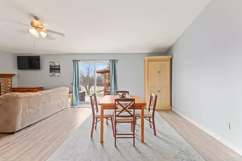 Dining - 3479 Pleasant Rd, Hillsboro, OH 45133 photo 1 of 1