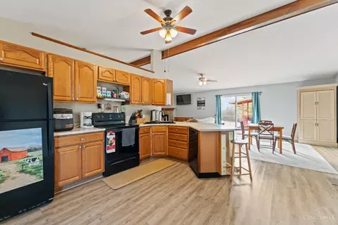 Kitchen - 3479 Pleasant Rd, Hillsboro, OH 45133 photo 3 of 3