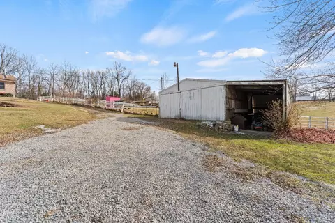 Exterior - 3479 Pleasant Rd, Hillsboro, OH 45133 photo 7 of 7
