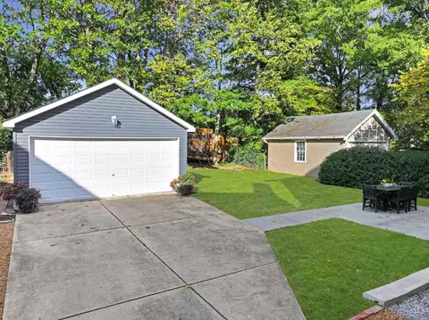 3687 Kendall Ave, Cincinnati, OH 45208 photo 9