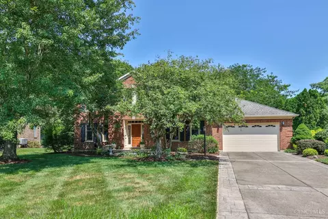 9424 Kemper Grove Ln, Symmes Twp, OH 45140