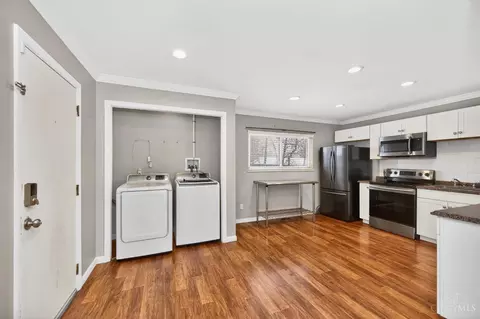 2544 Impala Dr, Cincinnati, OH 45231 photo 7