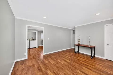 2544 Impala Dr, Cincinnati, OH 45231 photo 5
