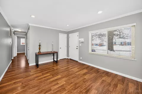 2544 Impala Dr, Cincinnati, OH 45231 photo 4