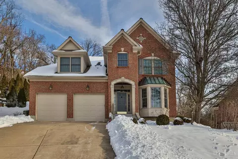 3045 Spencerhill Ln, Cincinnati, OH 45226